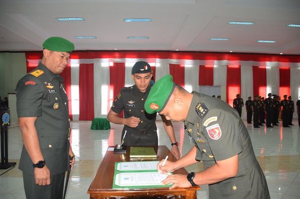 Danrem 151/Binaiya Serah Terimakan Jabatan Dandim 1507/Saumlaki
