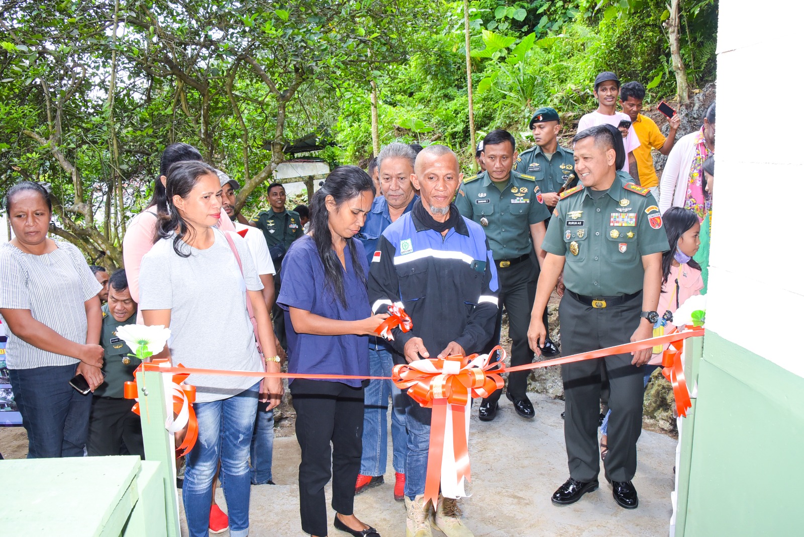 Harmonisasi Program Pattimura Peduli, Kodam Pattimura Rehab Rumah Warga Tidak Layak Huni
