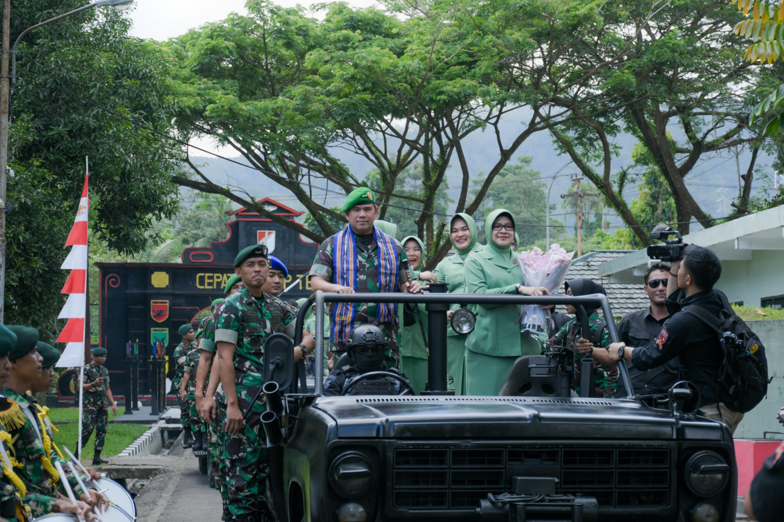 Pangdam Pattimura Sambangi Prajurit Cakti Mandraguna dan Pasukan Elit Kodam