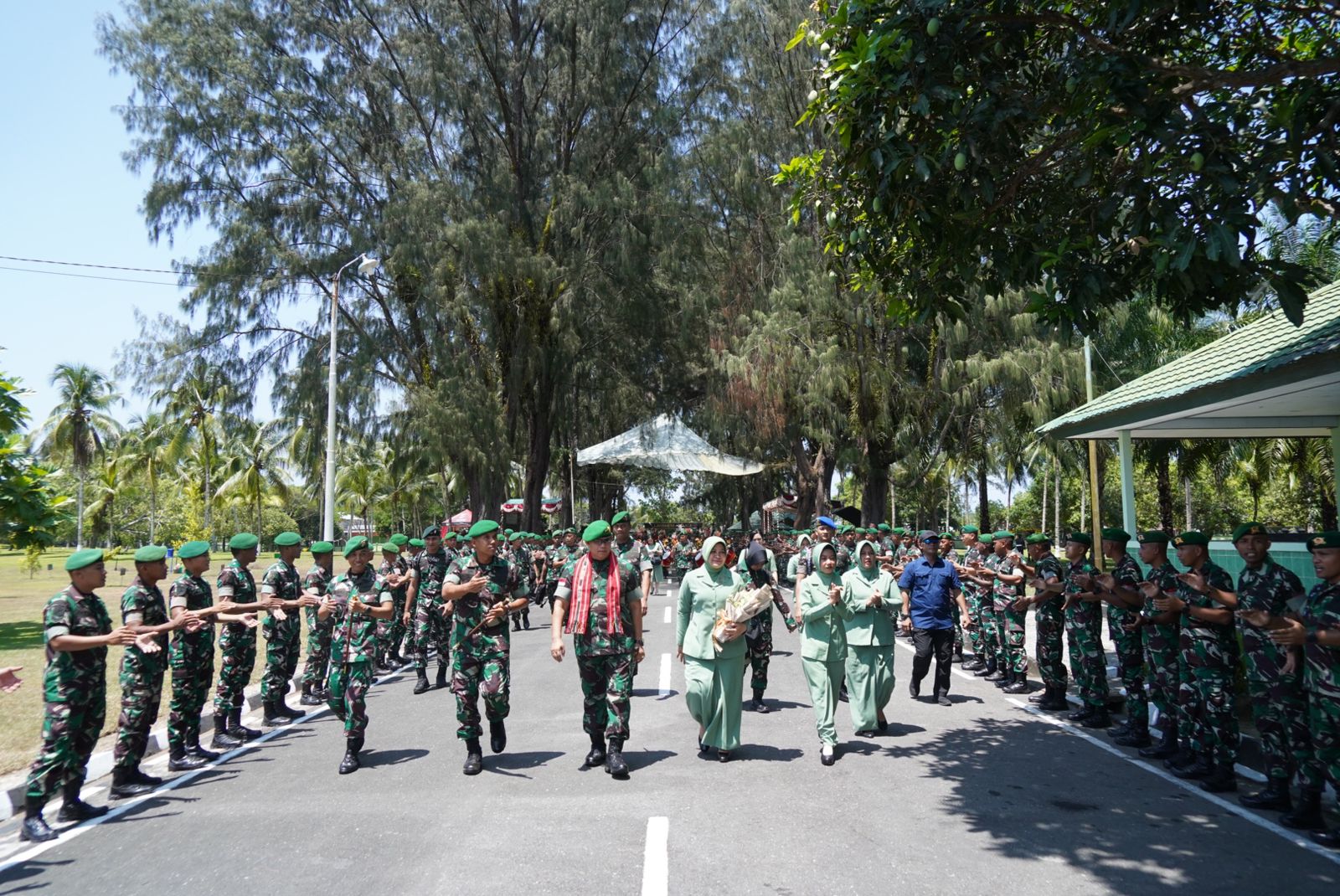 Pangdam Pattimura Mengecek Seluruh Satuan Yang Ada di Masohi