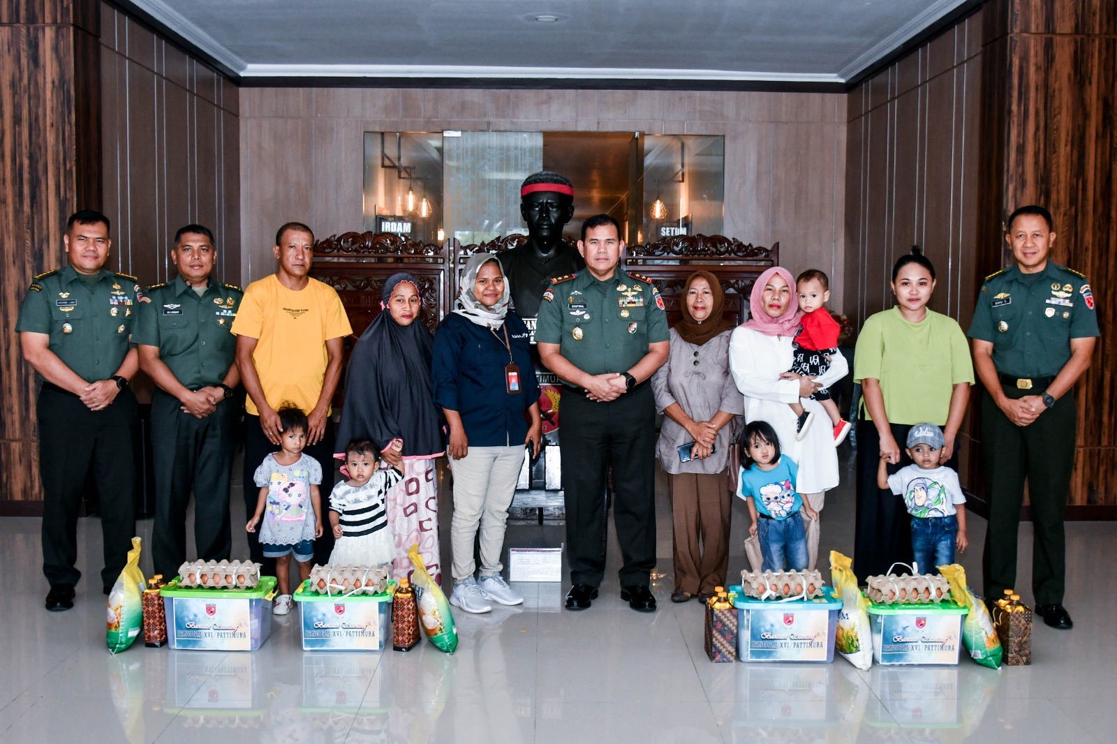 Pangdam Pattimura Minta Para Dansat dan Kabalak Jadi Orang Tua Asuh Anak Stunting