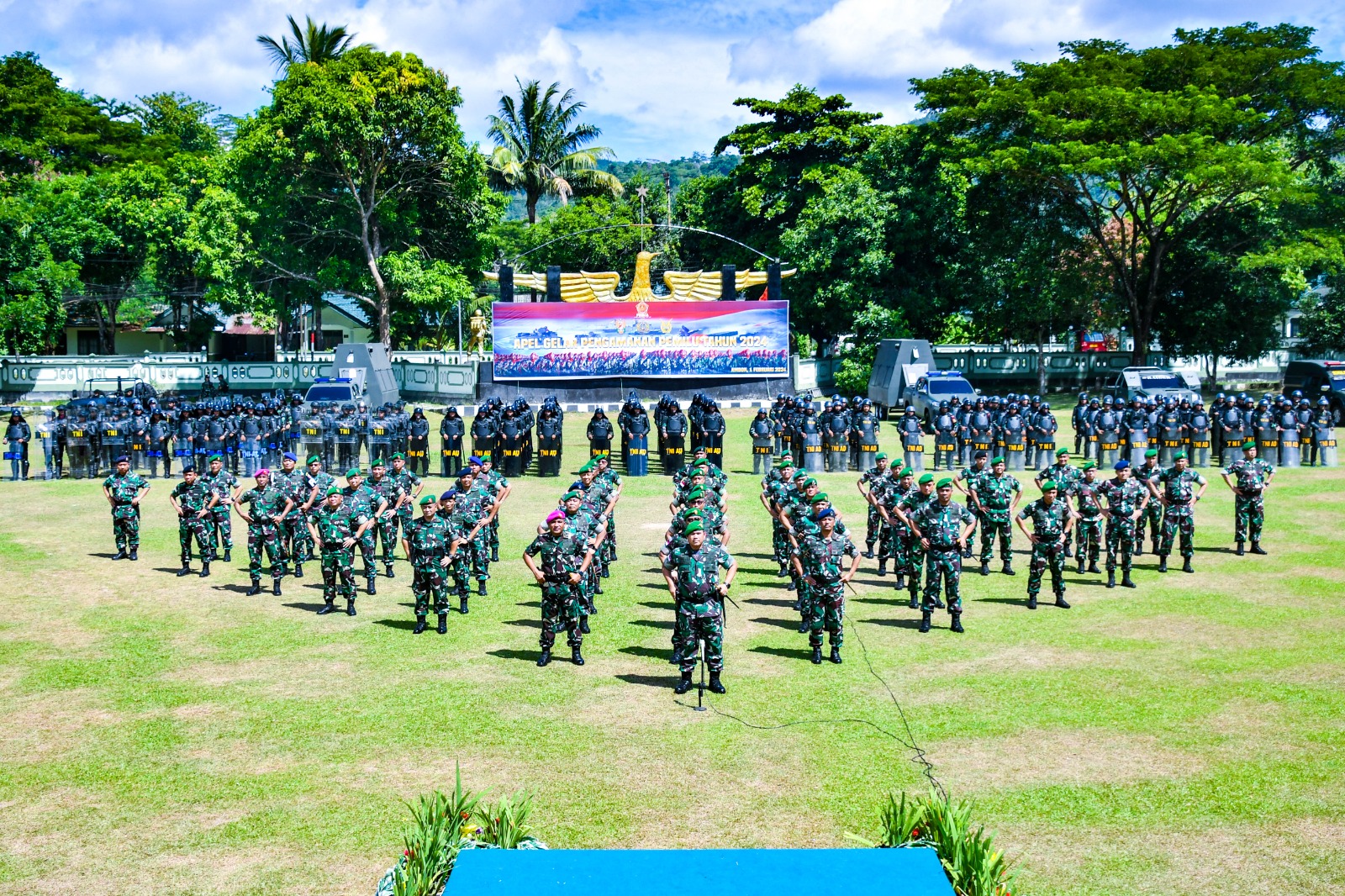 Siap Amankan dan Sukseskan Pemilu 2024, Pangdam Pattimura Pimpin Apel Gelar Pasukan