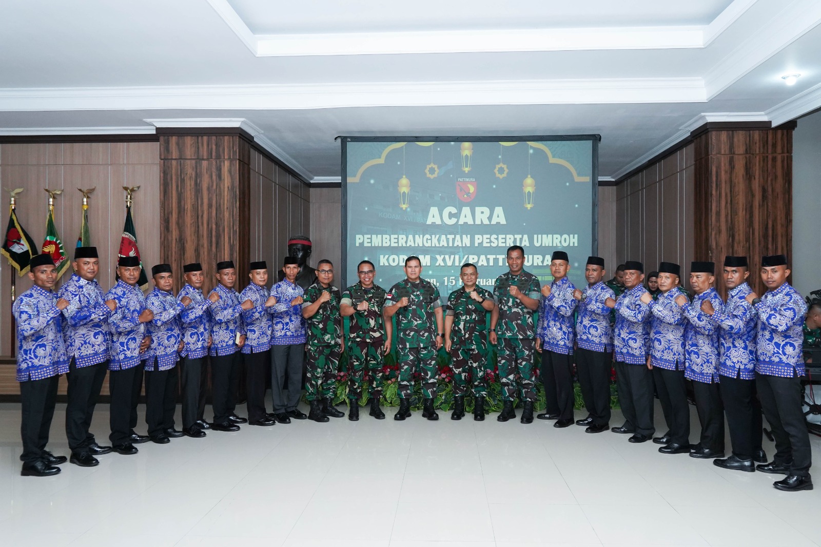 Pangdam Pattimura Berikan Umroh Gratis Untuk Prajuritnya