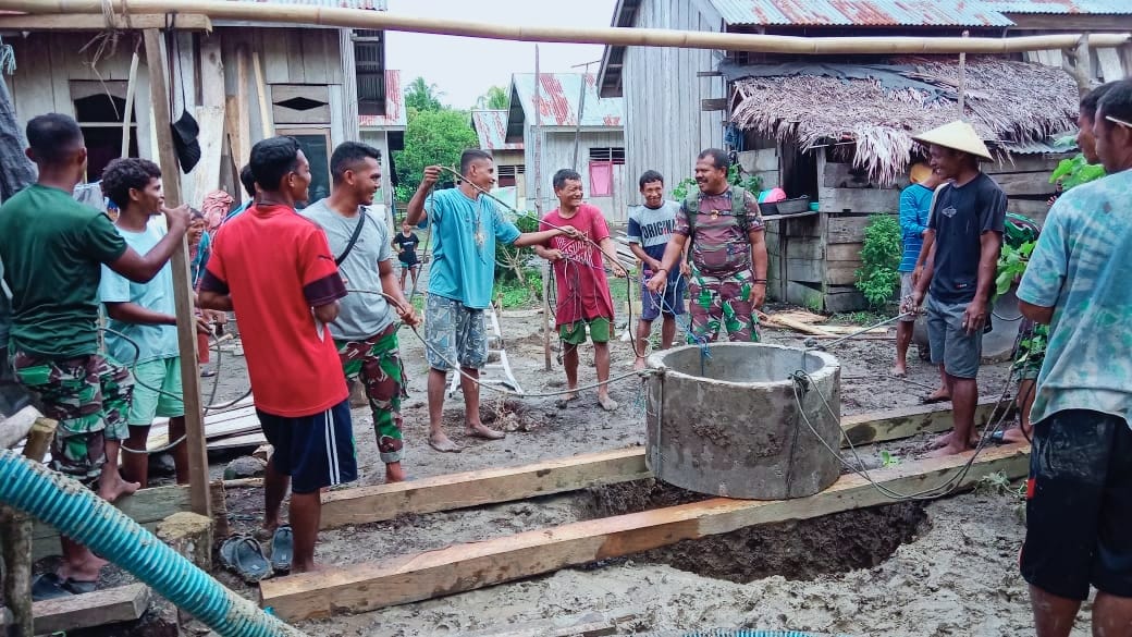 Penuhi Kebutuhan Air Bersih, Satgas TMMD Ke-119 Kodim 1505 Tidore Bangun Sumur Untuk Warga