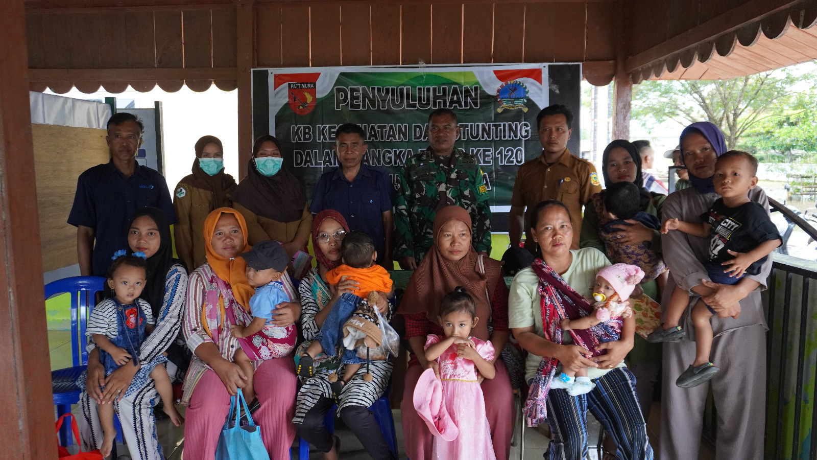 Pencegahan Stunting dan Pelayanan KB Kesehatan Jadi Salah Satu Fokus Satgas TMMD Ke-120 Kodim 1506/Namlea