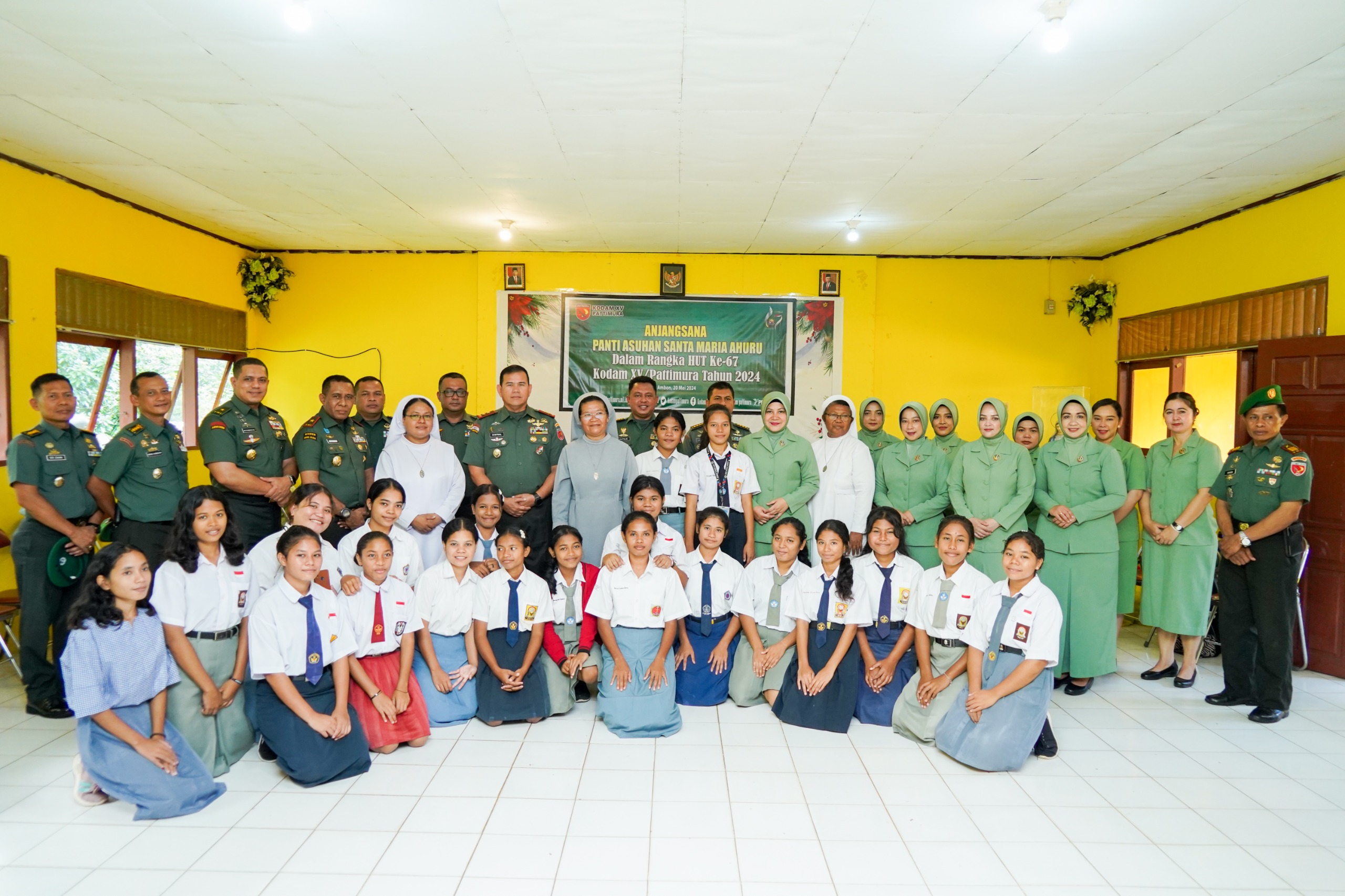 Jelang HUT ke-67, Kodam Pattimura Berbagi Berkah Kepada Anak Panti Asuhan dan Anak Pesantren