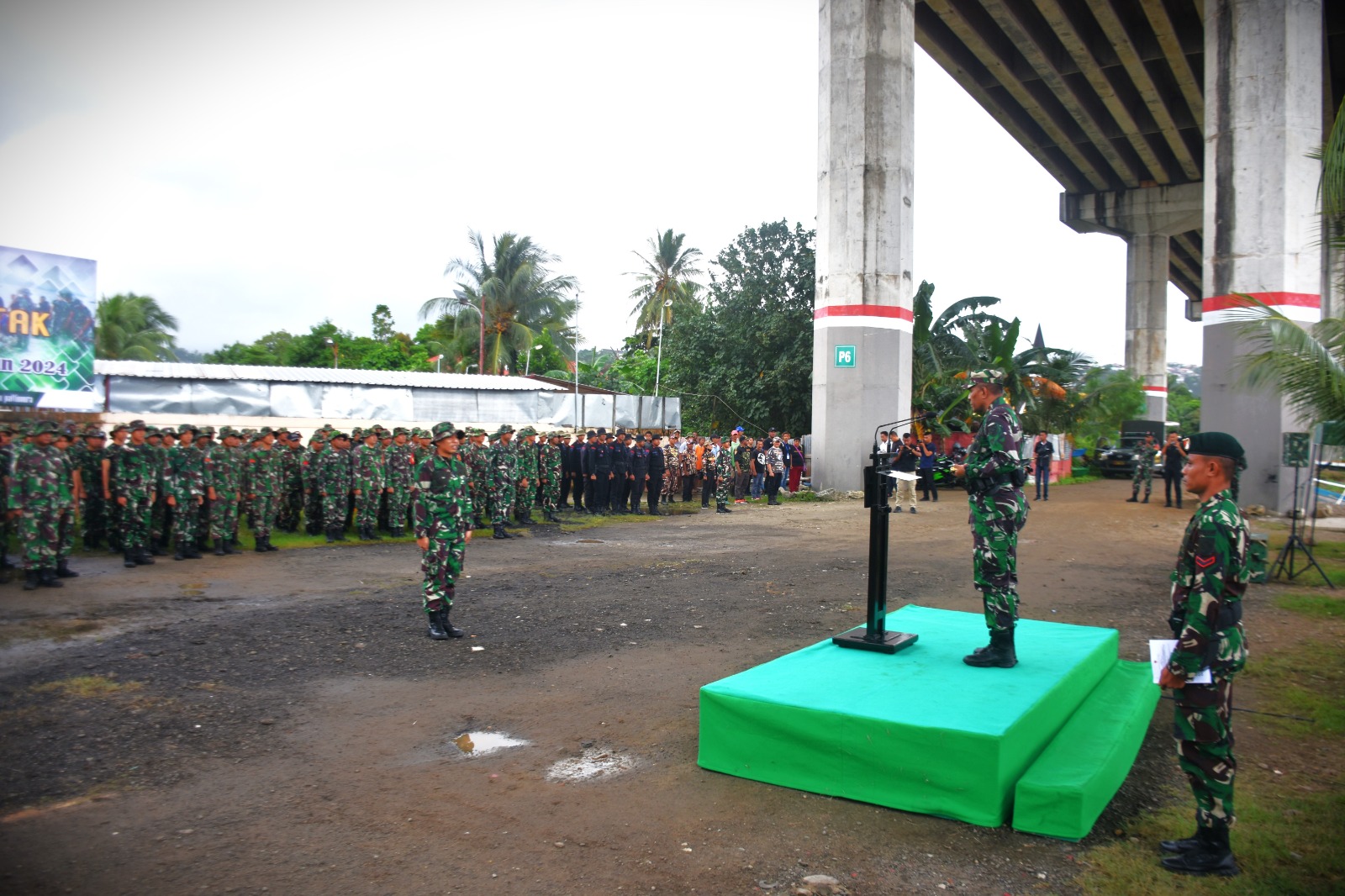 Danrem 151/Binaiya Terjun Langsung Pembersihan Pantai