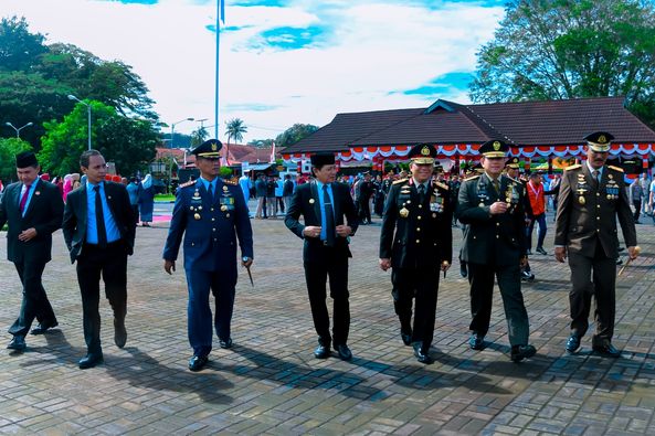 Pangdam Pattimura Turut Meriahkan Peringatan Hari Bhayangkara Ke-78