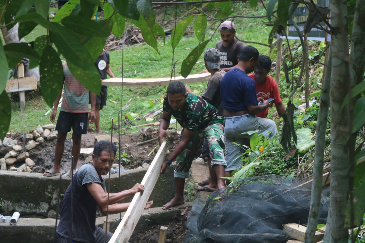 Satgas TMMD Ke 121 Kodim 1509/Labuha Gerak Cepat, Program Air Bersih Unggulan Kasad Capai 45%