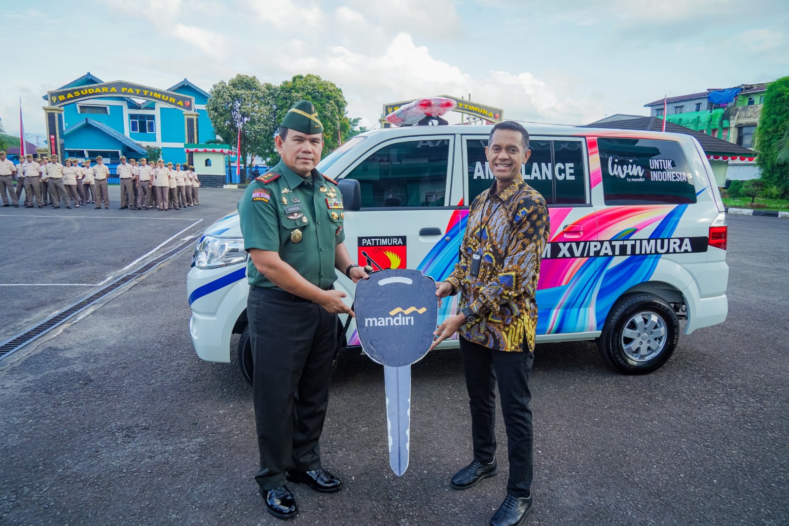 Kodam Pattimura Terima Hibah 1 Unit Ambulance Dari Bank Mandiri