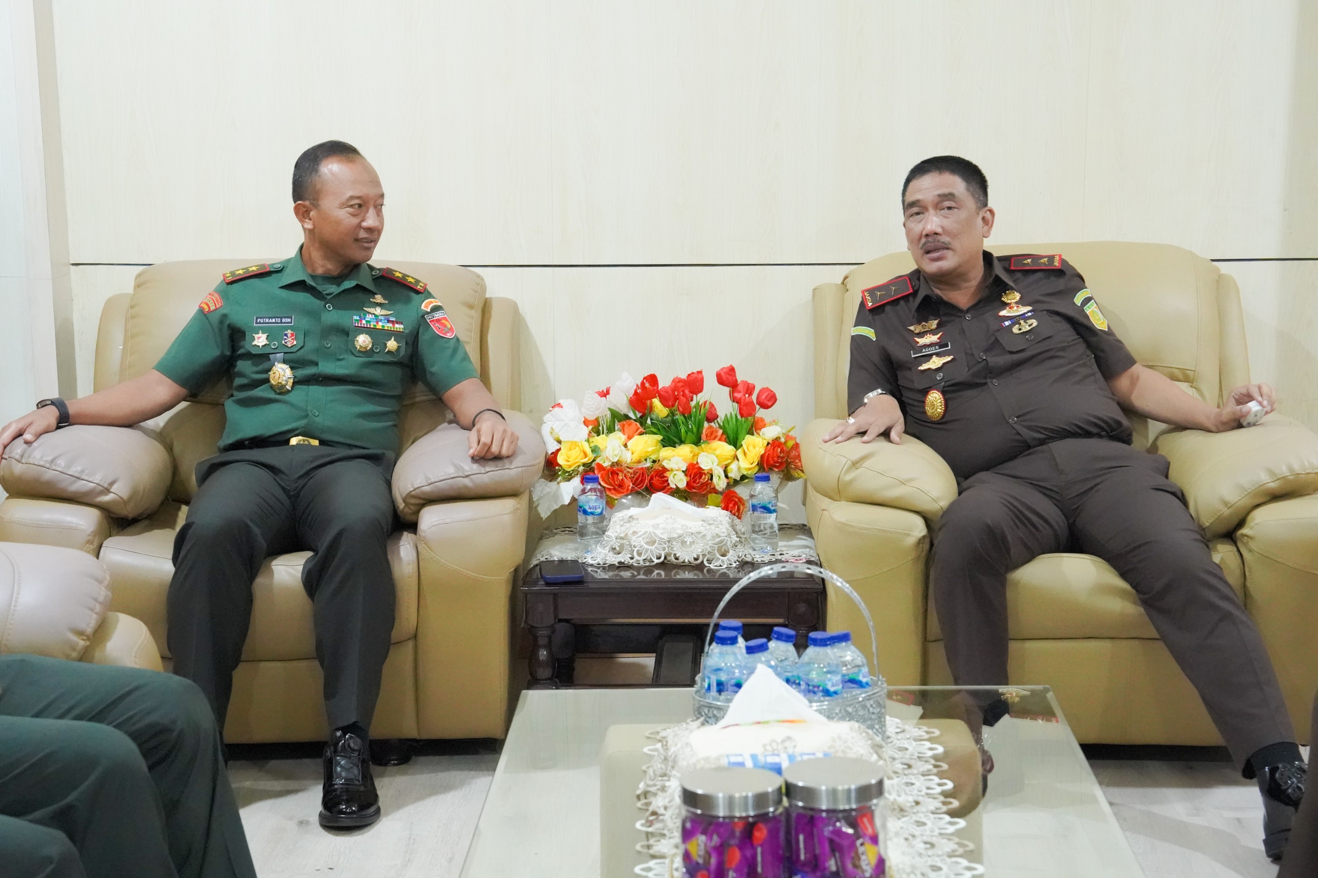 Langkah Awal Pangdam Baru: Membangun Kolaborasi TNI dan Kejaksaan di Maluku