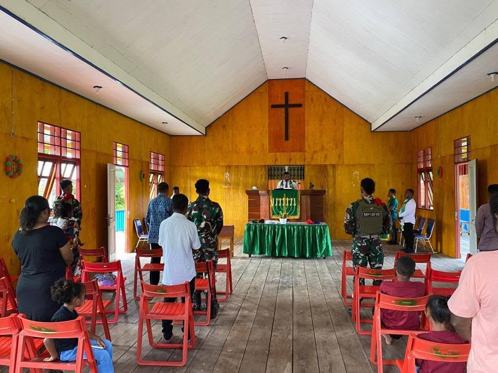 PRAJURIT MASARIKU PROGRAM MINGGU KASIH MELALUI IBADAH BERSAMA MASYARAKAT PAPUA